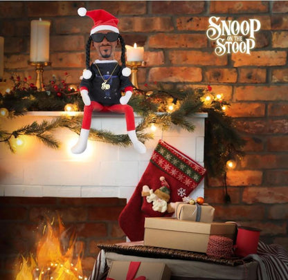 Snoop on a Stoop Hip Hop Christmas Elf Doll Resin Table Ornament for Home Garden Decoration